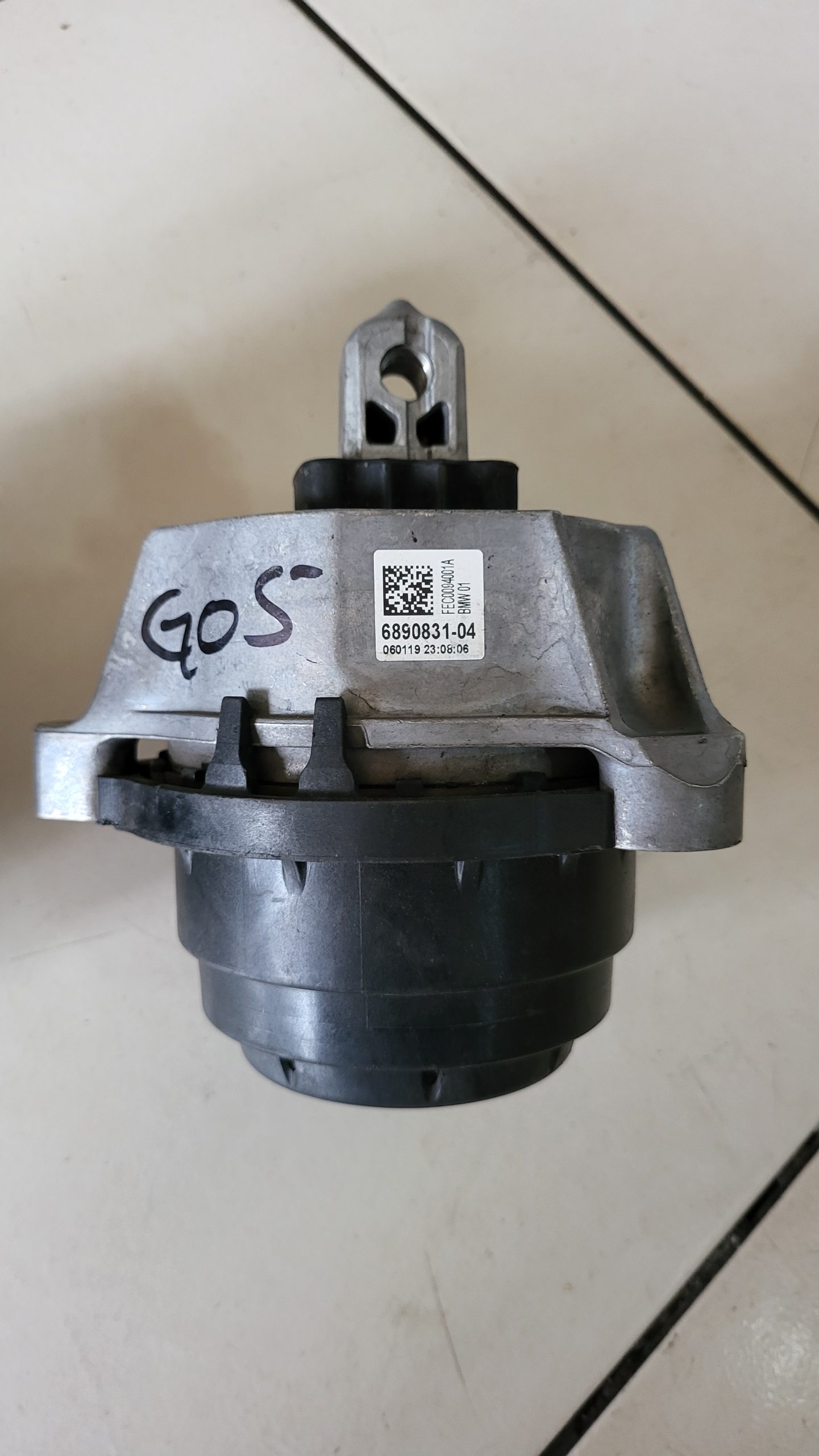 BMW X5 G05 OEM Engine Mount Set Left & Right 6890831-04 & 6860481-04 Genuine - Image 2