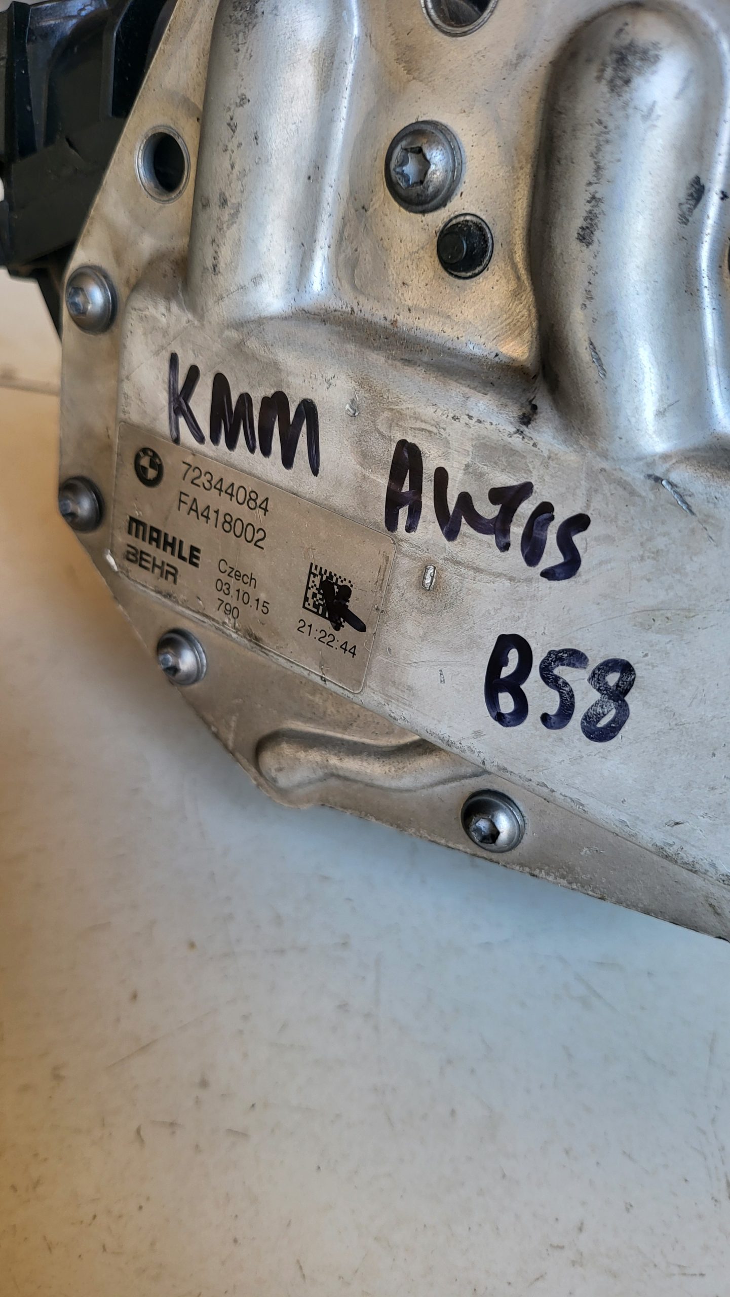 BMW F20 M140i B58 Inlet Intake Manifold Genuine OEM 72344084 FA418002 8603913