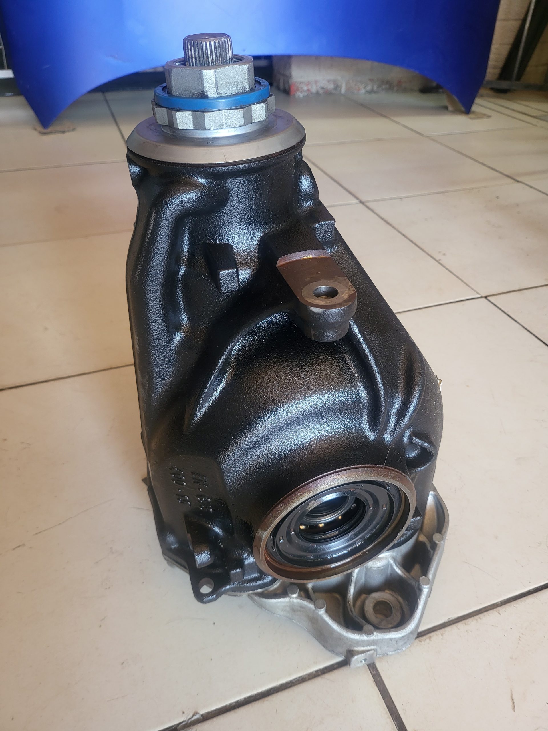 BMW G20 G21 G22 G23 G42 Rear Differential 8686989-09 2.81